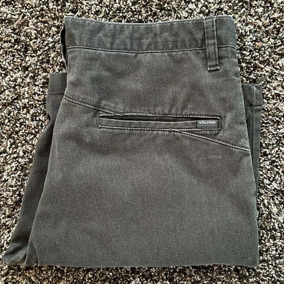 Volcom Corpo Class Gray Shorts with Pockets, Size 32 Skater Activewear Casual - Picture 13 of 13